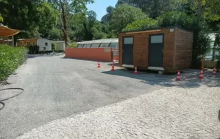 Bloc sanitaire, Sanitaire modulaire pour camping et collectivité, solution modulaire Double PMR SANIBIO