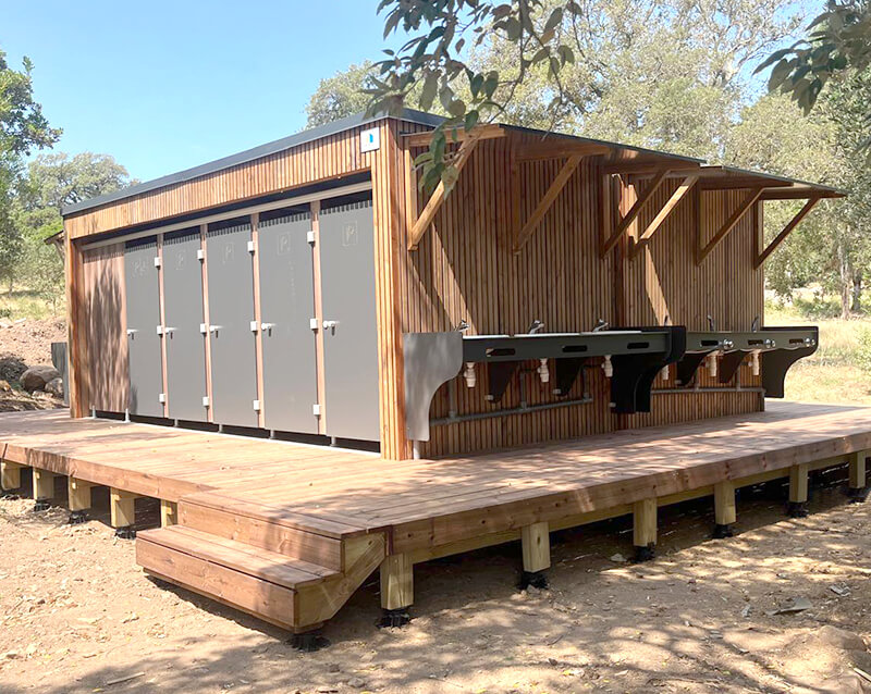 Bloc sanitaire, Sanitaire modulaire pour camping et collectivité, solution modulaire MODULE X6 SANIBIO