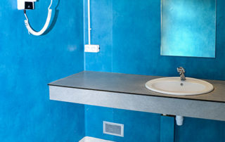 SANIBIO® Houlgate votre bloc sanitaire modulaire pour parc aquatique camping équipement intérieur